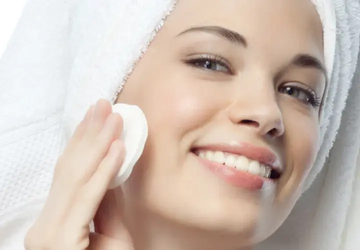Zmęczona skóra miejska? Naturalny krem detox przywróci blask