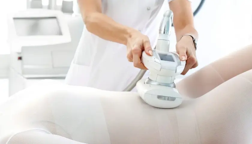 Endermologia: Co to? Efekty, wskazania, przeciwwskazania i ceny